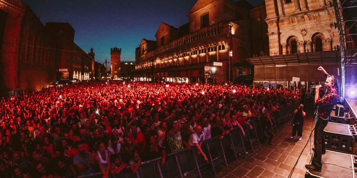 Litfiba al Ferrara Summer Festival, il tour d’addio diventa una festa all’insegna del rock